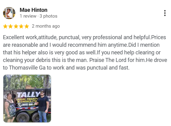 Five-star review from Mae Hinton praising professionalism and punctuality
